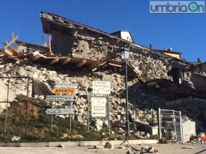 castelluccio-strada-sisma-terremoto