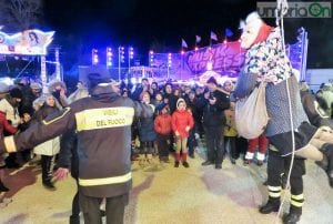terni-befana-dei-vigili-del-fuoco-allo-staino-6-gennaio-2017-5