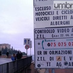 Perugia, ‘075’ inattivo ma viene pubblicizzato