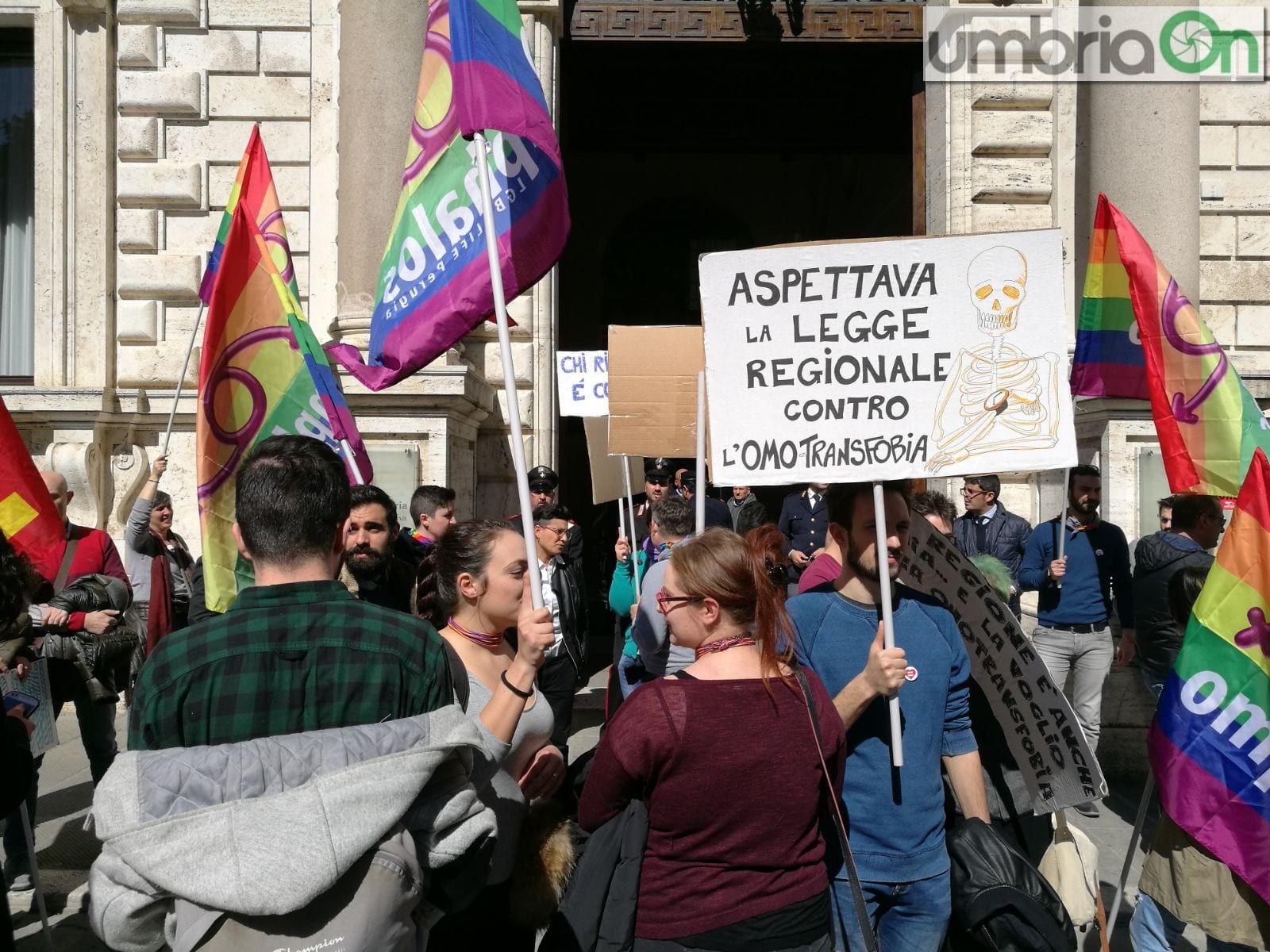Omofobia, politica spaccata in Umbria
