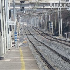 Treni, FS: «L’Umbria viaggia in orario»