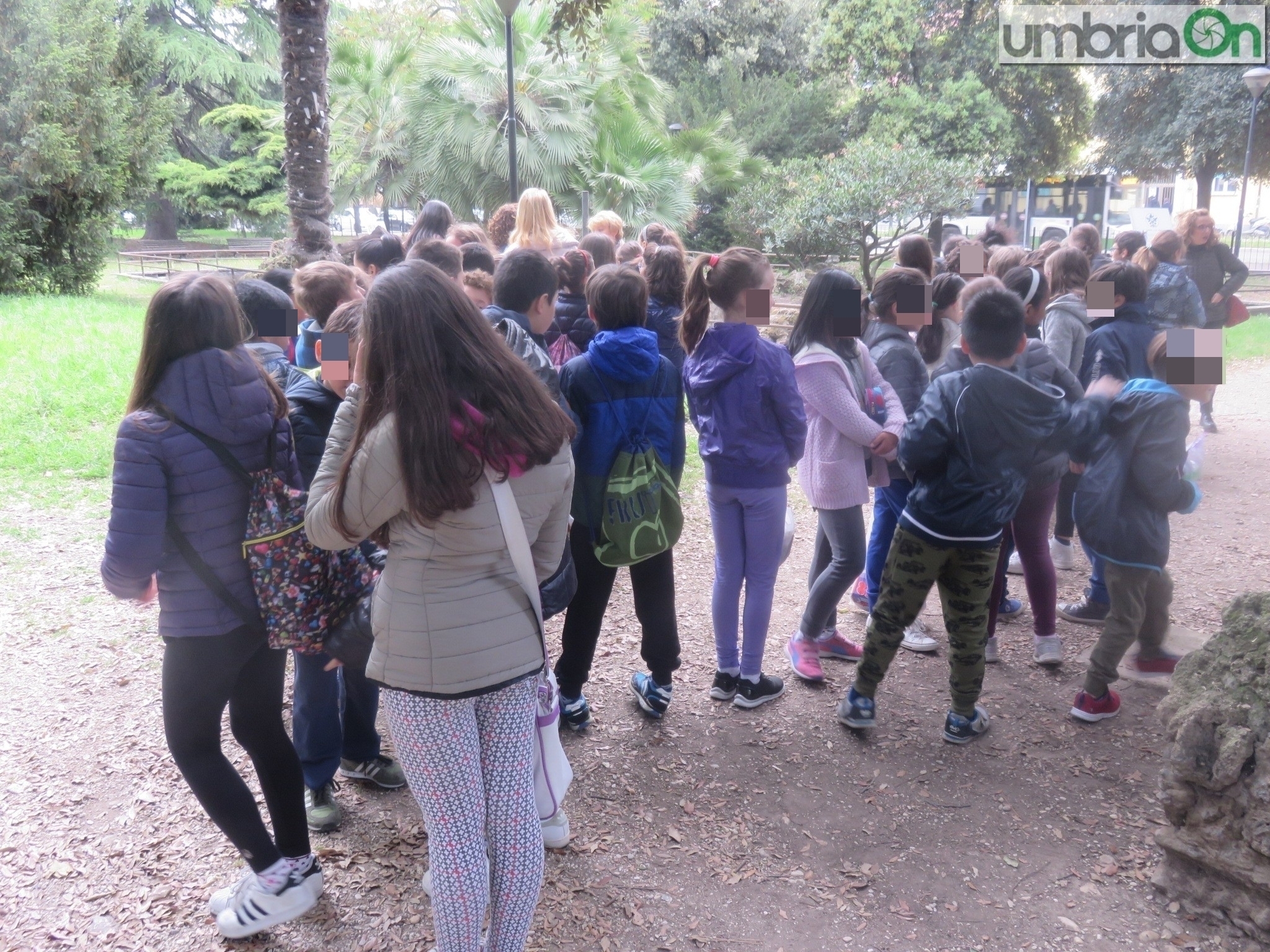Terni, verde pubblico: bambini a ‘lezione’