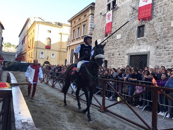 Narni, ‘Corsa storica’: vittoria a Mezule
