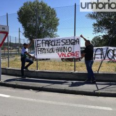 Carcere di Perugia, protesta si inasprisce