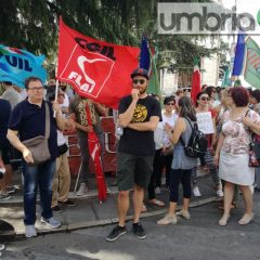Umbria: «Si investe ma il lavoro diminuisce»