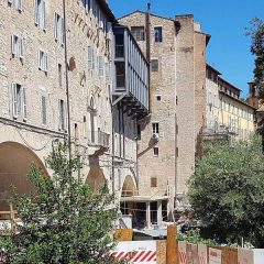 Perugia, sugli Arconi scorre solo veleno