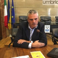 Alviano, in isolamento il sindaco: «Moglie e figlia positive»