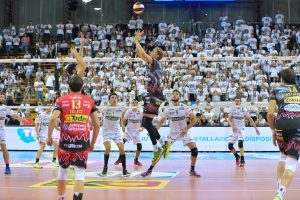 durante «Sir Safety Conad Perugia - Kioene Padova» Quarti di Finale Del Monte® Coppa Italia, Campionato italiano di Pallavolo Maschile Serie A1 SuperLega UnipolSai presso PalaEvangelisti Perugia IT, 18 ottobre 2017. Foto: Michele Benda [riferimento file: 2017-10-18/_ND59479-2]