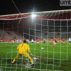 Perugia-Avellino 1-1: pari sotto la pioggia