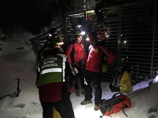 Monte Cucco, Sasu soccorre un 30enne