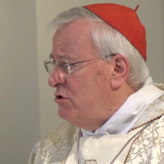 Cardinale Bassetti: «Stabile e respira spontaneamente»