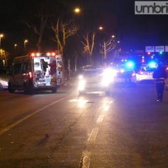 Terni, scontro tra auto e scooter: donna ferita