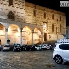Elezioni: a Perugia parcheggio in piazza