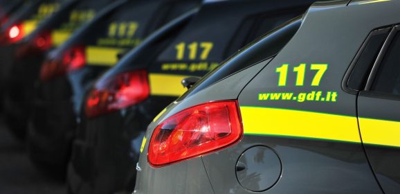 Prezzi e caro carburanti: sanzioni per 78 benzinai su 480