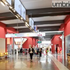 Aeroporto Perugia, la politica ‘scarica’ il Cda