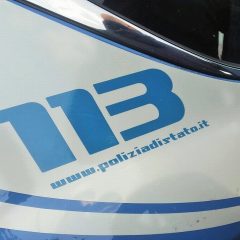Foligno, botte fuori dal bar e auto danneggiate con un cric: 2 denunce