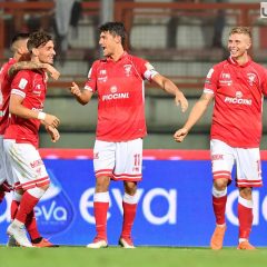 Perugia-Ascoli 2-0 Nesta può esultare