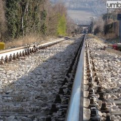 Perugia, incidente al passaggio a livello: stop di due ore sulla Terontola-Foligno