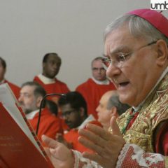 Il saluto pastorale del vescovo Piemontese
