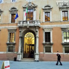 Lavoro in Umbria, concorsi Regione: ultima settimana per le iscrizioni