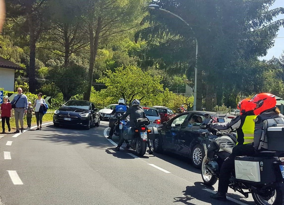 Pienone Cascata ma in troppi se ne vanno