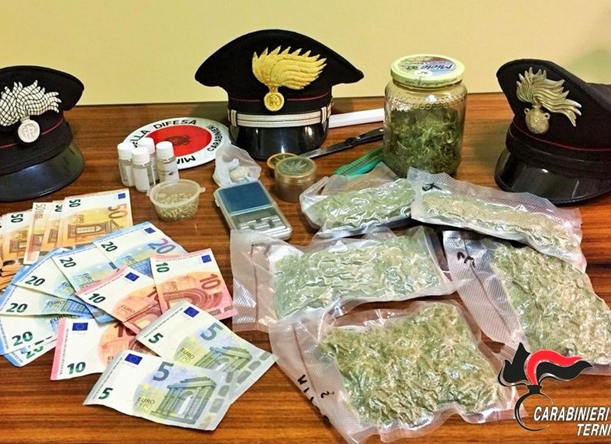 Valserra, arrestata casalinga spacciatrice