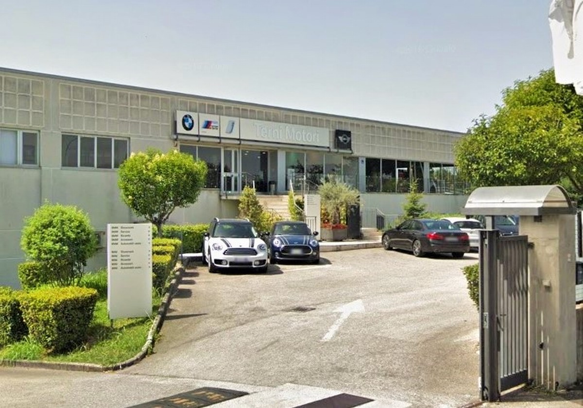 Concessionarie nel mirino: tre arresti