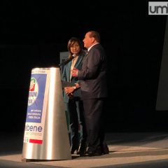Berlusconi a Terni: «E adesso si cambia»