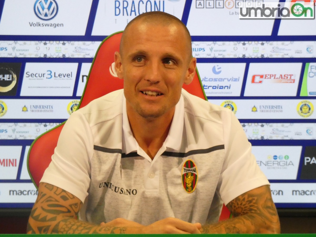 Ternana: Defendi, il Bari e gli abbonati