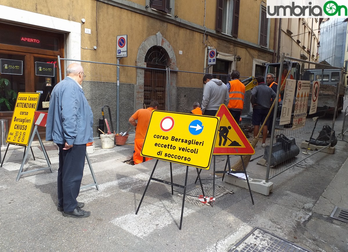 Strada chiusa tre mesi, ristoratori perplessi