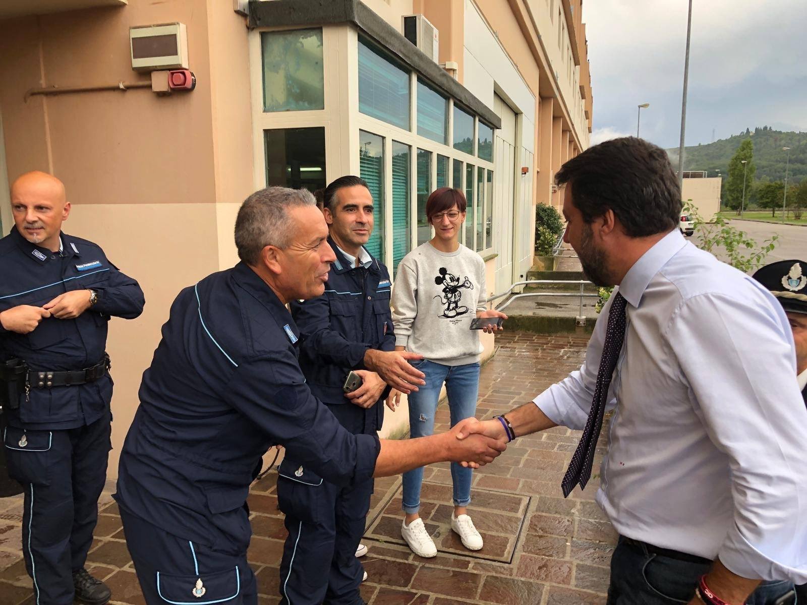 Salvini a Capanne, incontro con gli agenti