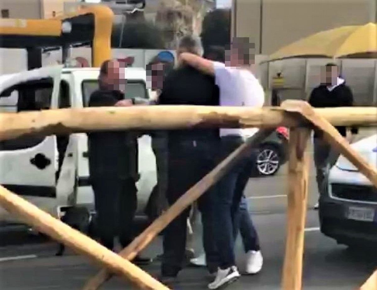 Terni, prima le botte poi fanno il Cid – Video