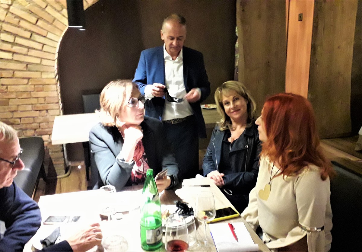 Cultura e cucina a braccetto con ‘L’ultimo vagone’