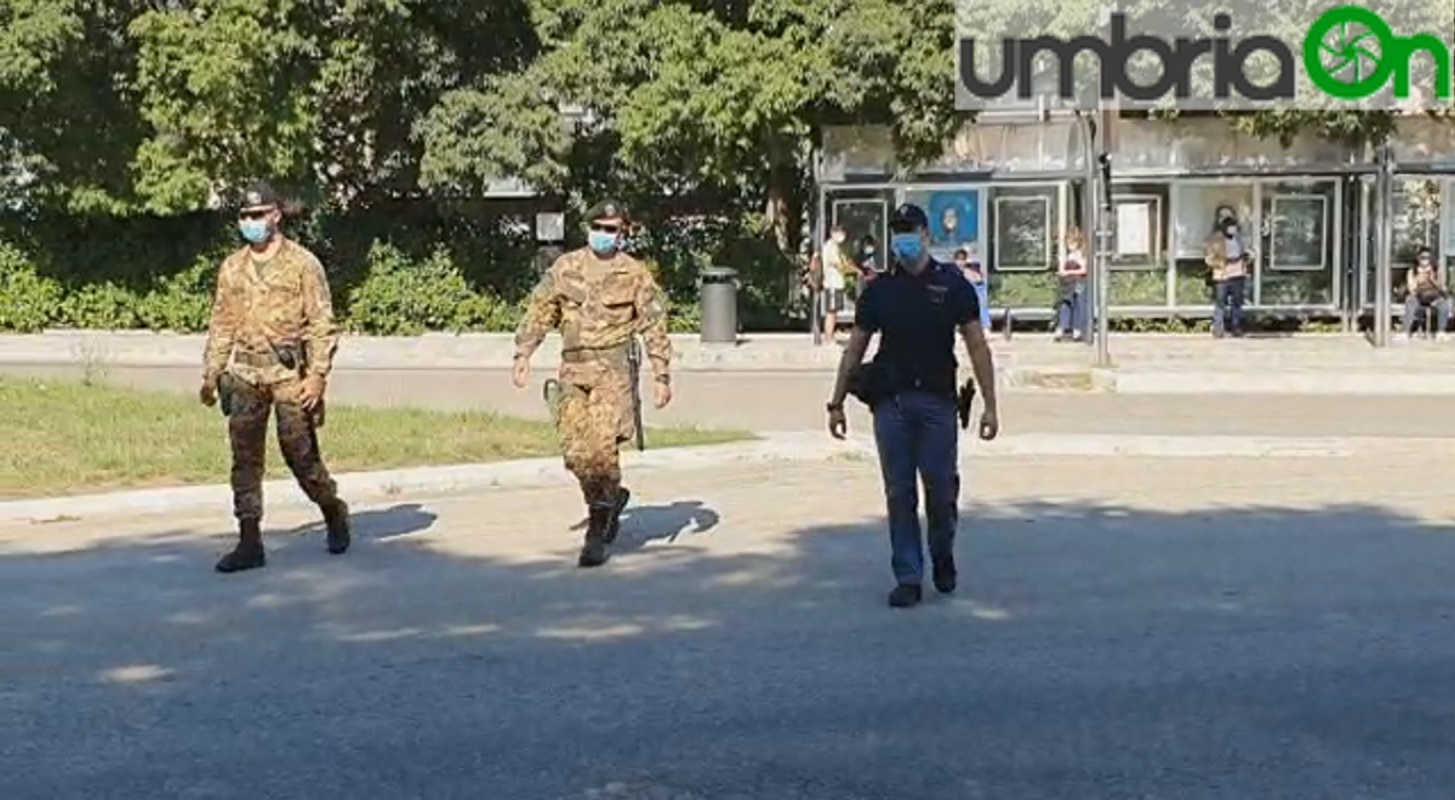 Perugia, ore 16: arriva l’esercito a Fontivegge