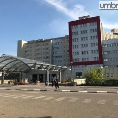 Morto con un ago da insulina nei polmoni: chiesto il processo per sette medici