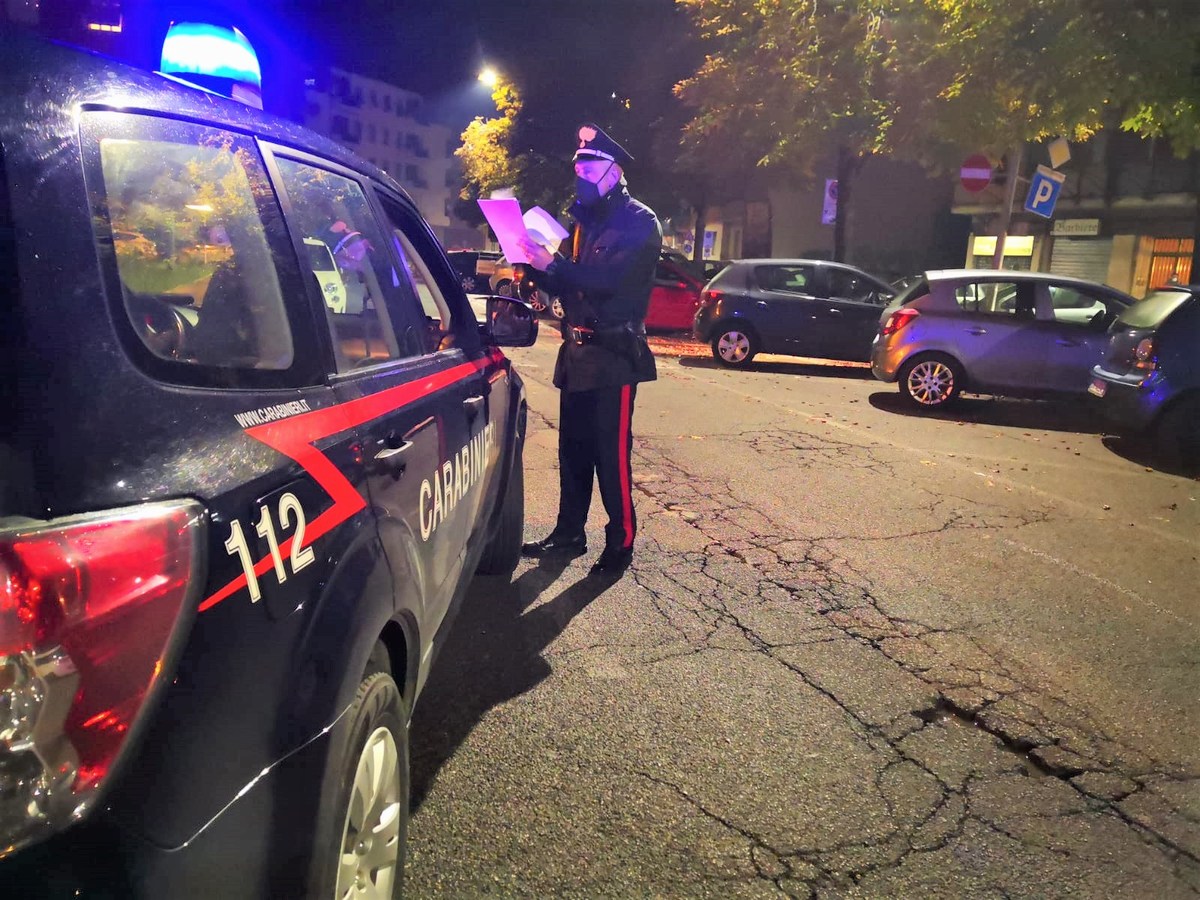 Terni, i figli litigano per la palla e le madri si ‘azzuffano’: c’è il 112