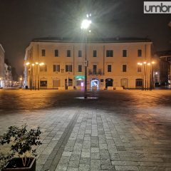 Video – Terni, il centro deserto ad Halloween