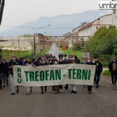 Treofan, parte la controffensiva: esposti e controlli