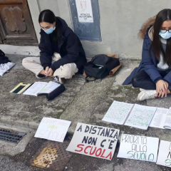 Covid, scuole e DaD: la ‘resistenza’ di una classe di Perugia