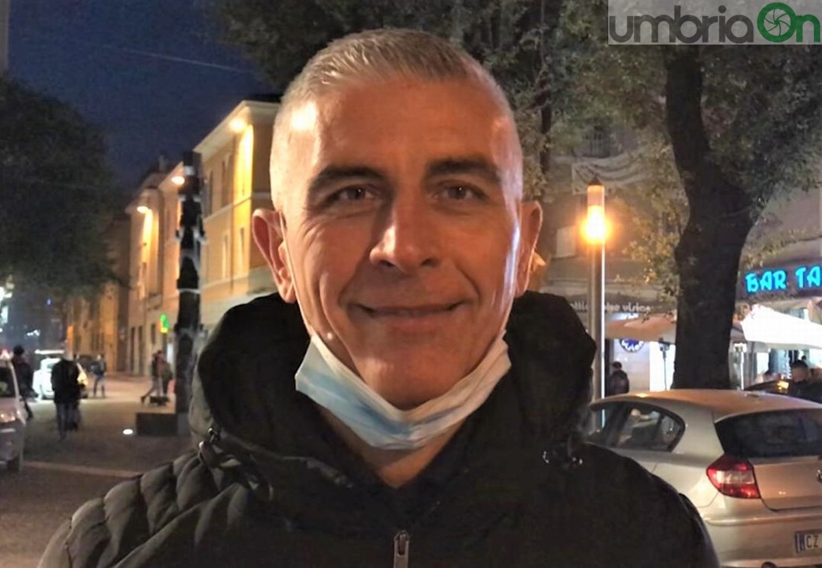 Terni: «Concerti molto belli ma la magia del teatro ci manca»