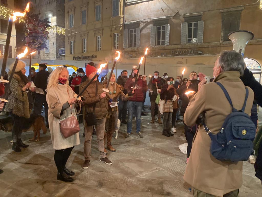 Perugia, in marcia per la ‘liberazione’