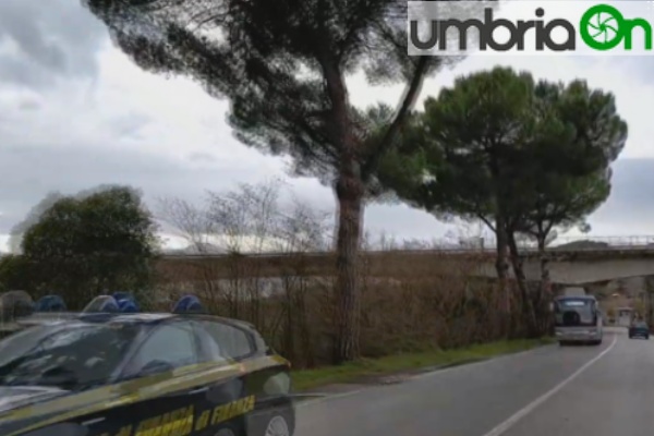 Perugia, bus scolastici ‘scortati’ per evitare assembramenti