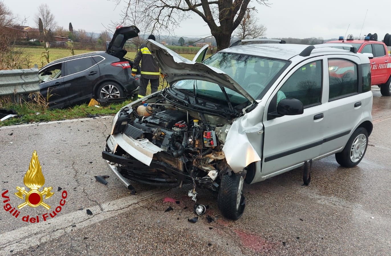 Frontale tra auto: feriti in due lungo la SP 403