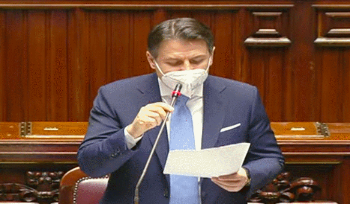 Video – Conte chiude a Renzi: «Una crisi incomprensibile»