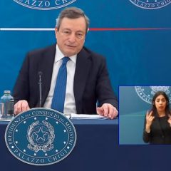 Draghi: «Scuole aperte fino alla prima media dopo Pasqua»