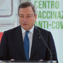 Covid, stop stato di emergenza: l’annuncio del premier Draghi