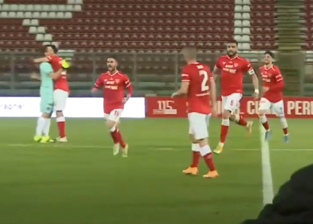 Perugia-Matelica 2-0, doppietta di Minesso. Ultima al cardiopalma