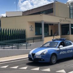 Terni: dal biglietto sul finestrino alla truffa. Ternano denuncia ‘compro auto’