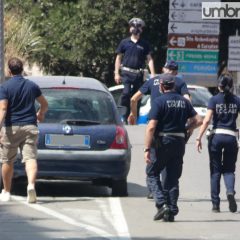 Terni, bando istruttori vigilanza polizia Locale Avanti in 537