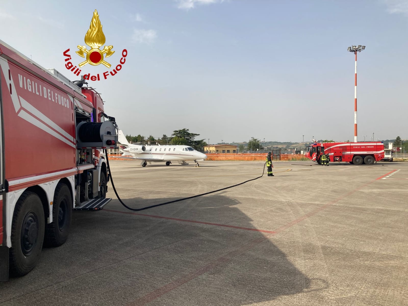 «Aerotaxi in fiamme sulla pista»: ma era un falso allarme